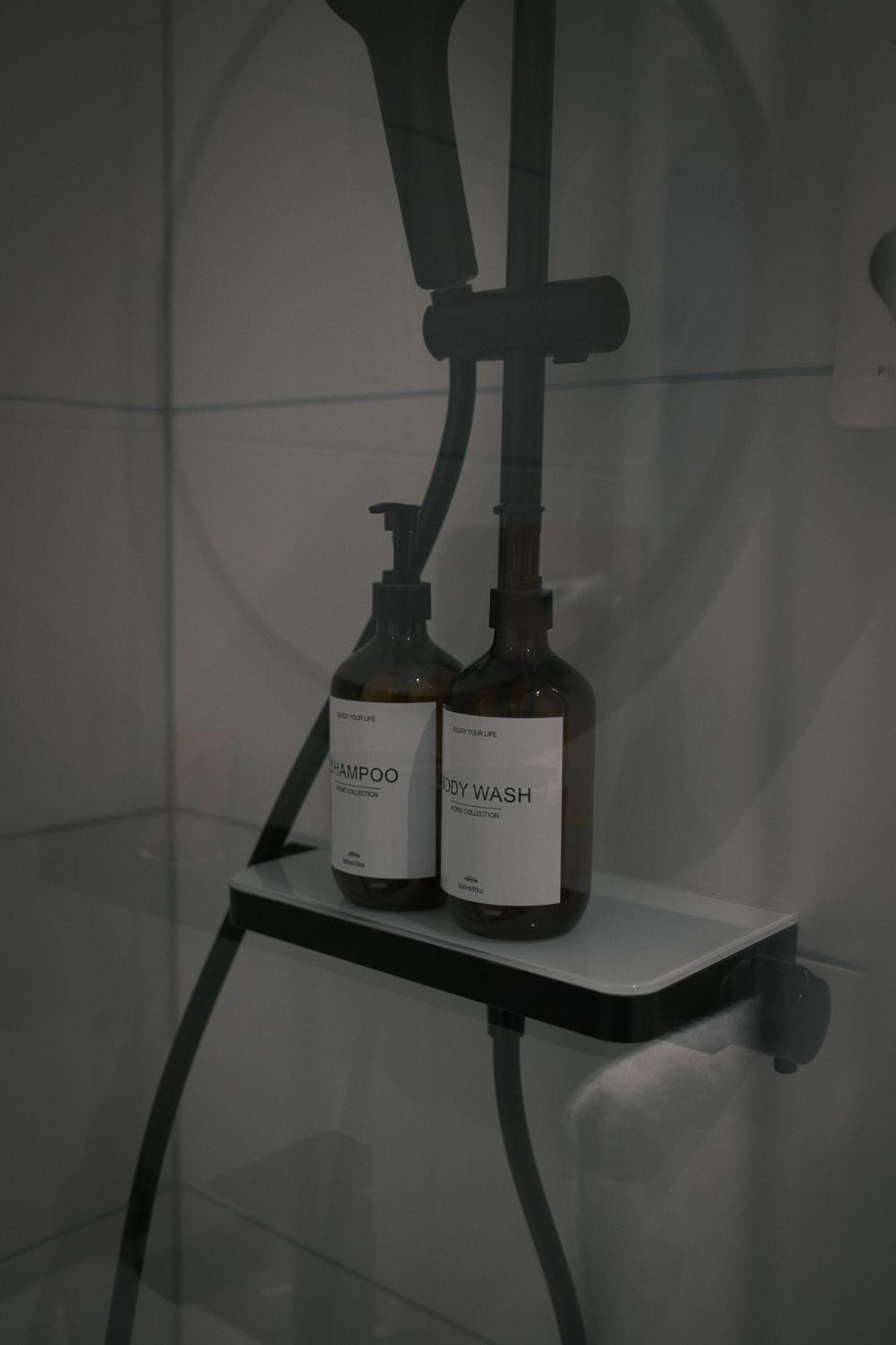 Kreuzblume Hotel & Weinstube Фрайбург Екстериор снимка